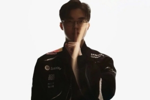 T1分享队员新赛季队服宣传照：展现选手独特的剪影和存在感