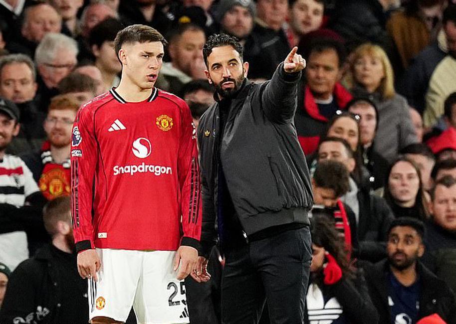 阿莫林点名批评曼联一嫡系！训练必须