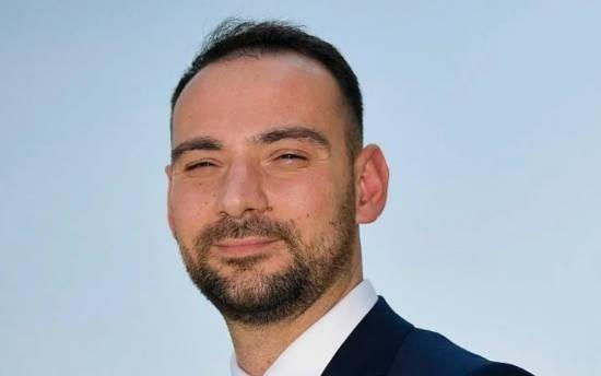 曼纳：德布劳内现在身体状况不错这个