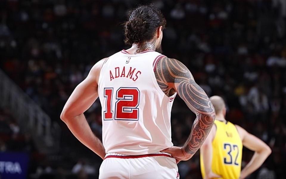 内线大将遭遇脚踝扭伤，这可能会成为火箭接下来潜在的隐患