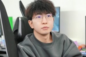 WBG分享选手备战照片：开赛在即，加油微博哥！！