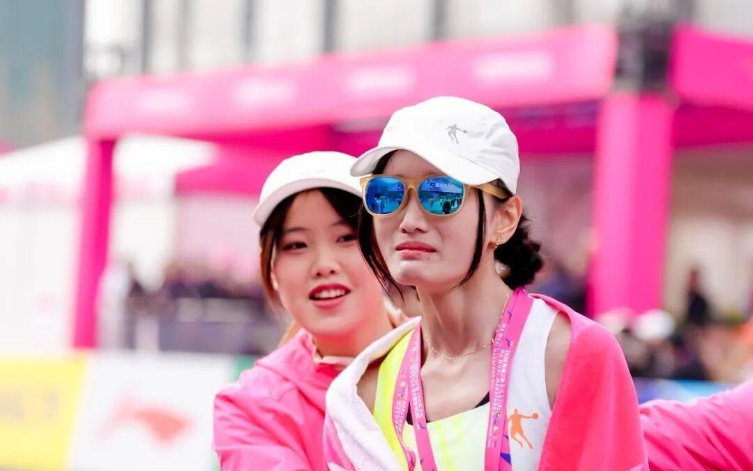 无锡马拉松李美珍的泪水与PB