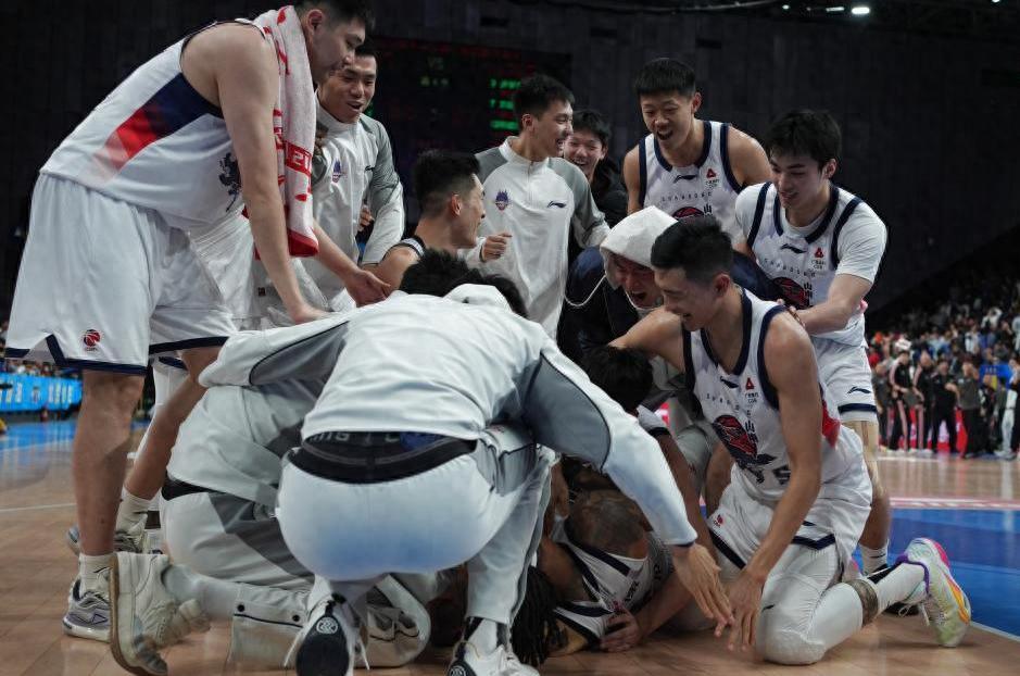 绝杀北京，山东男篮找到未来答案