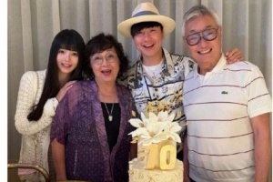 相差21岁！林俊杰官宣恋情冲上热搜 女方外网20万粉丝热衷COS蒂法