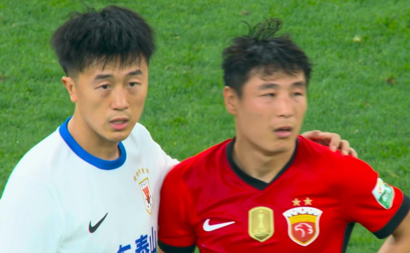 中超3连冠后，海港离队首人浮现：被穆