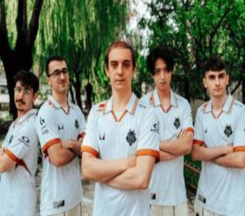 福地G2中单Caps三次来中国参加全球总决赛全部进入淘汰赛