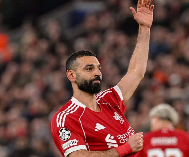 欧冠8强对决出炉：3场强强对话，巴萨遭