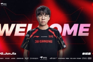 媒体人：HongQ感觉还能抢救Junjia是真的弱而且极其不稳定