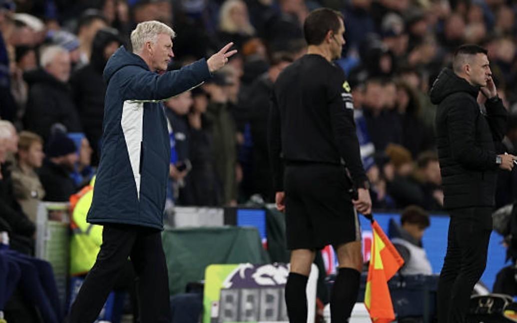 莫耶斯：我们是被定位球打败的进球无效的判罚是正确的