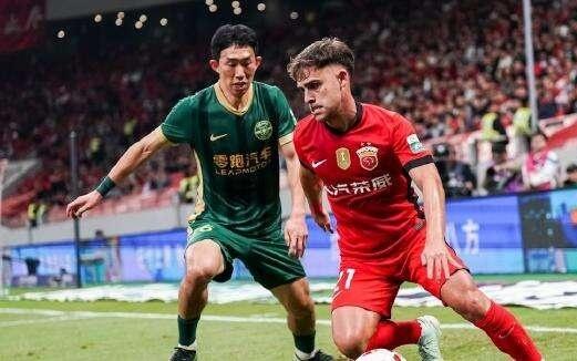 上海海港剑指“三连冠”北京国安成