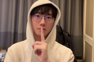 前职业选手zzr玩梗：2月14日其实是LOL节2、1、4的意义来打LOL吧