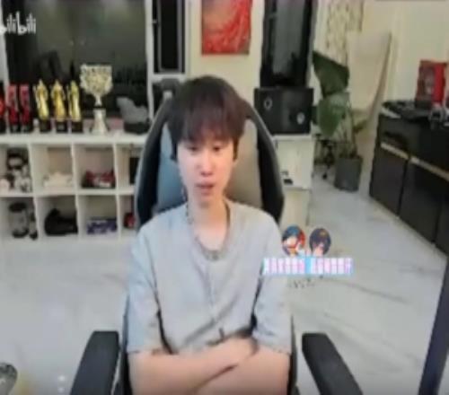 doinb：我没带Icon的节奏，他说话不带脑子我至少比他聪明