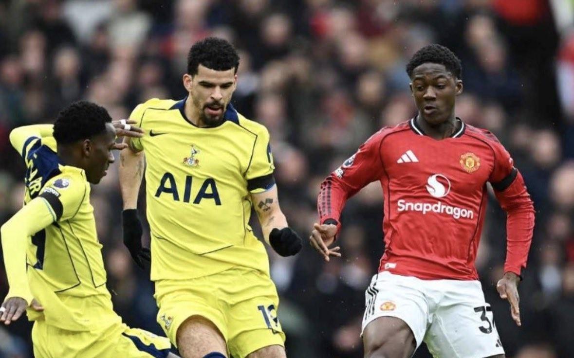 哈格里夫斯：我从未见梅努踢过一场臭