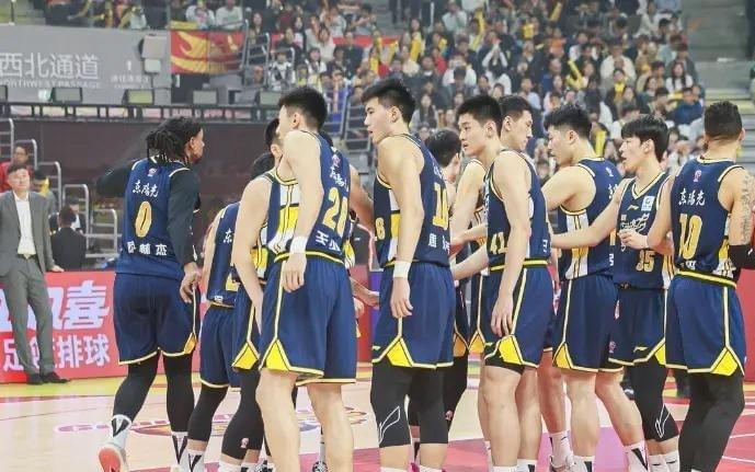 CBA排名大变，辽篮成二流球队，广东胡明轩爆发，北京又要没戏
