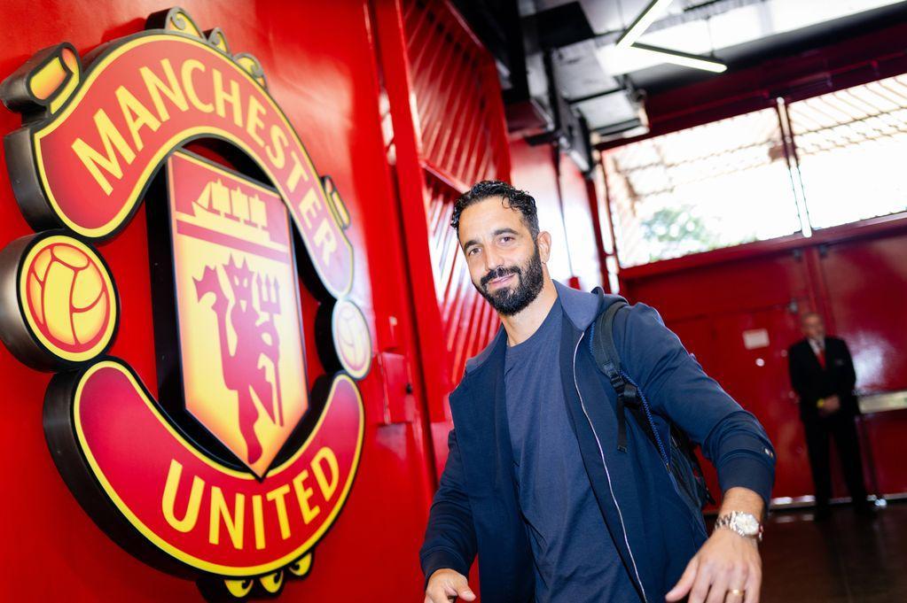 4400万镑抢人！曼联冬窗瞄准狼队中场核心