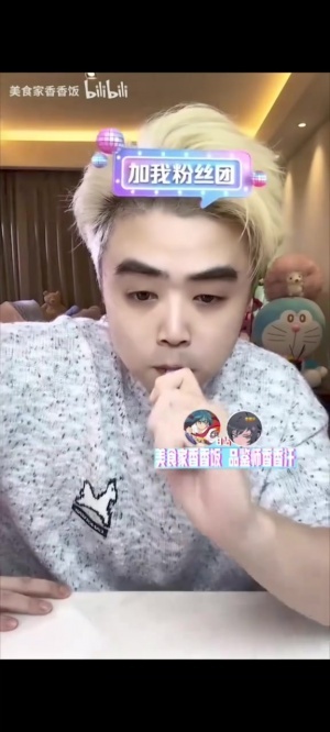 朱开：WBG和BLG都在选韩国教练，BLG还在聊丹尼没确定