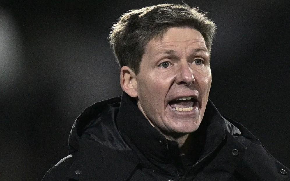 泰晤士：水晶宫考虑解雇格拉斯纳弗兰