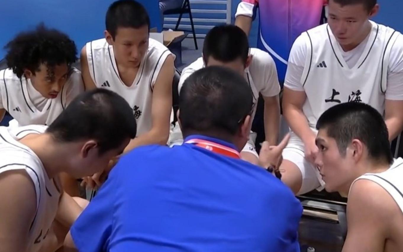 顶住反扑！广东U18男篮险胜上海，打进全运会决赛