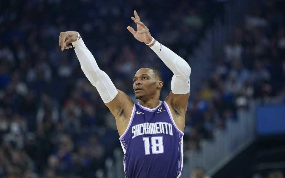 控卫对决！库里27+10+6三分导大胜完胜威少恶意犯规情绪失控