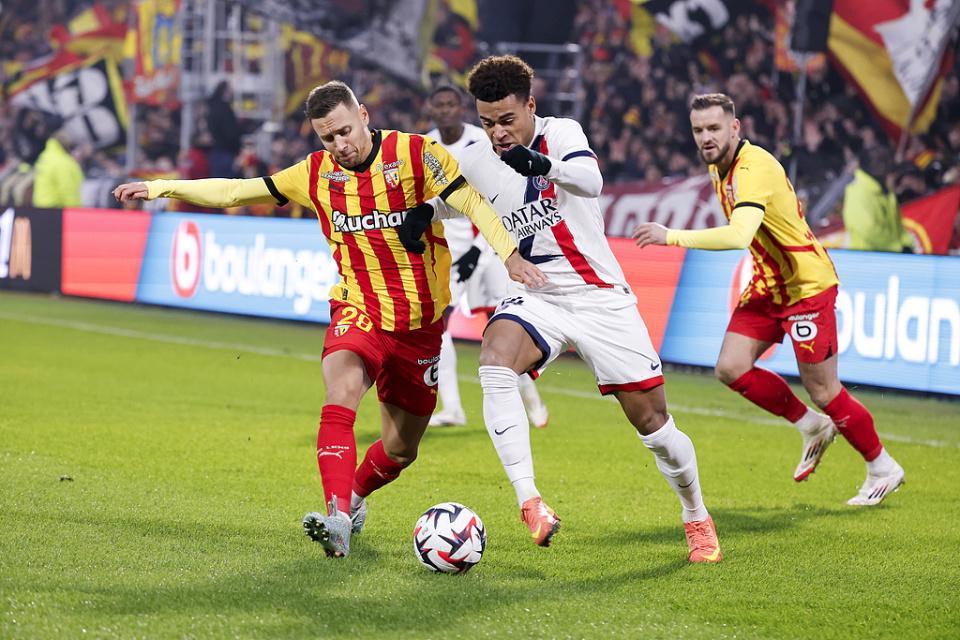 仅差1分！法甲争冠对手拒延期官方硬