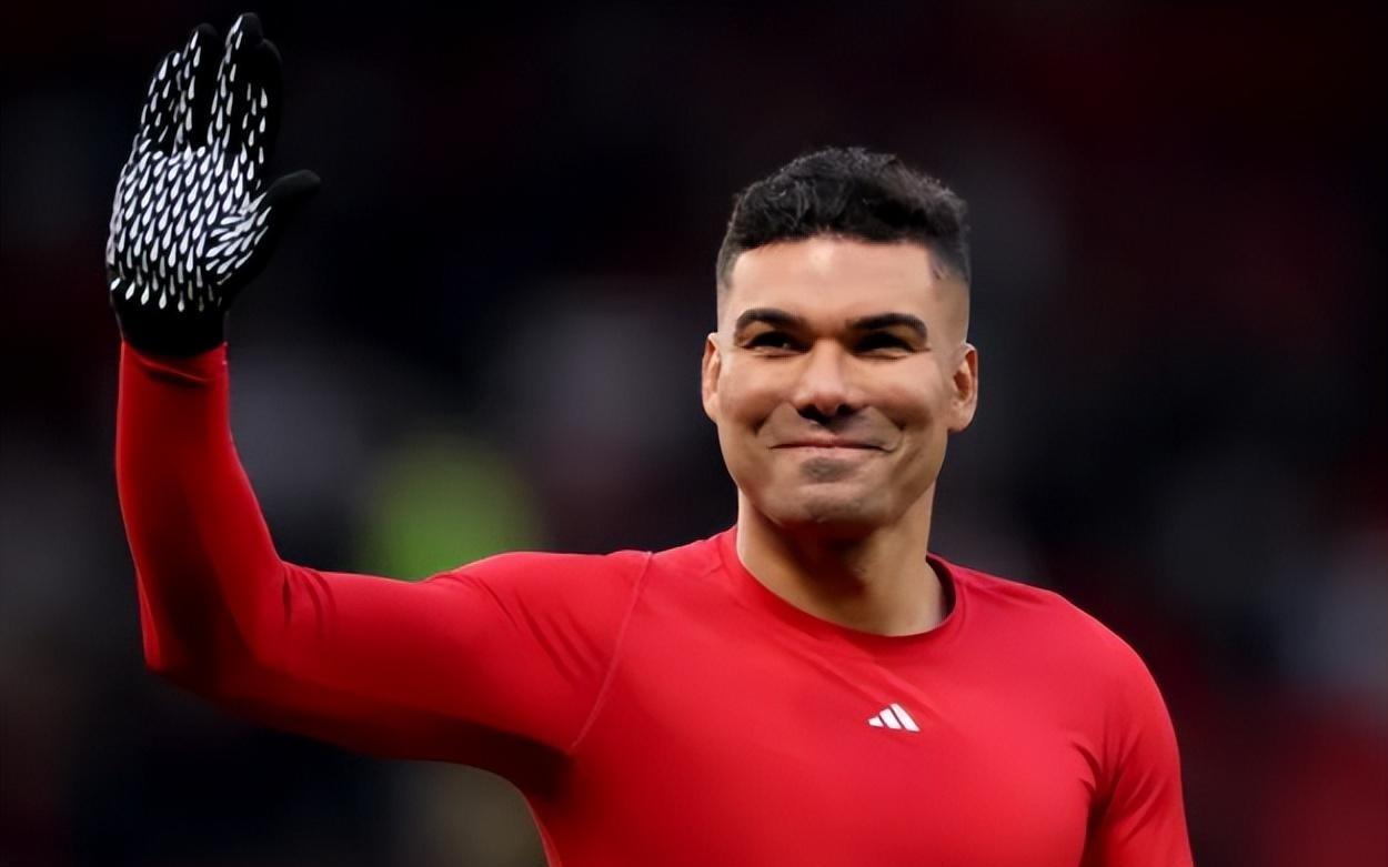 曼联寻找卡塞米罗替代者，4大心仪猎