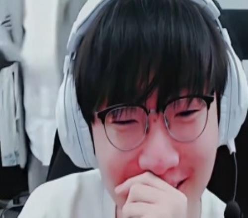 还有越战经典阵容！Tian第二句BP亮出TES当年五个越战英雄