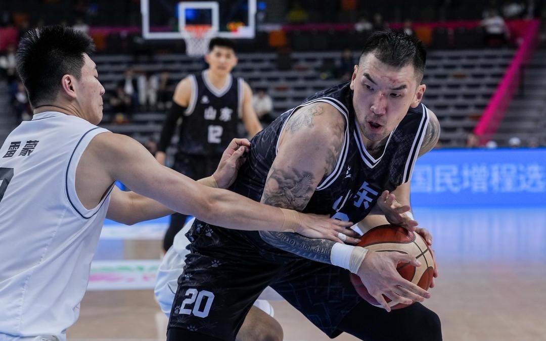 七支球队组团，山东男篮拼到第五：纵使无人喝彩，也为自己鼓掌！