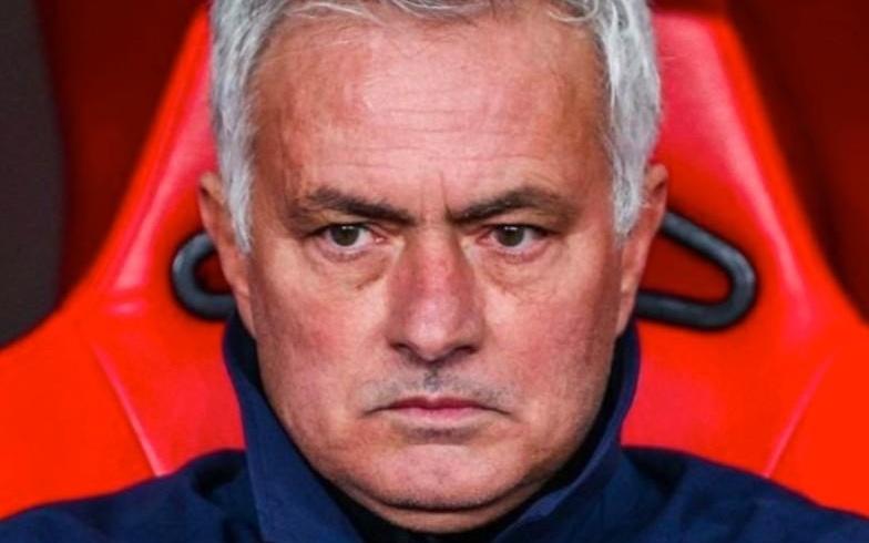 4平6负，穆里尼奥遭遇欧冠淘汰赛连续