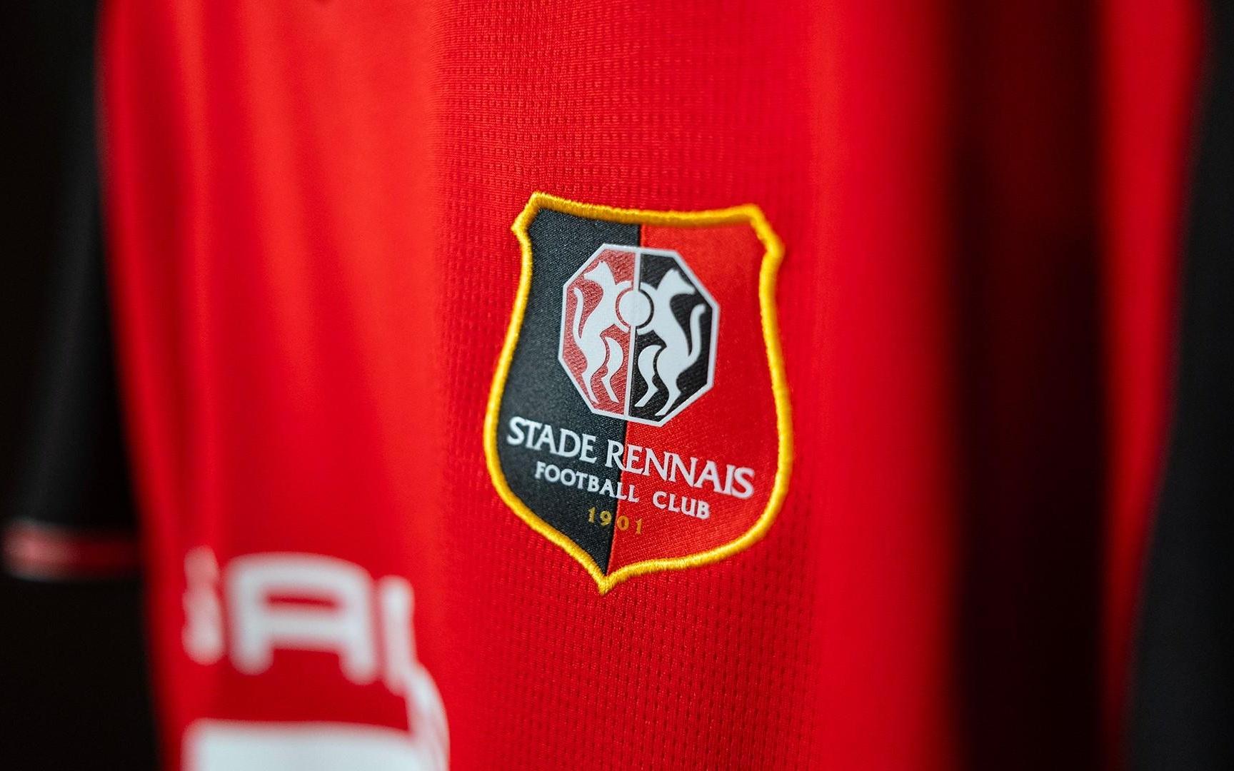 雷恩官方：有关主帅贝耶索要球员转会