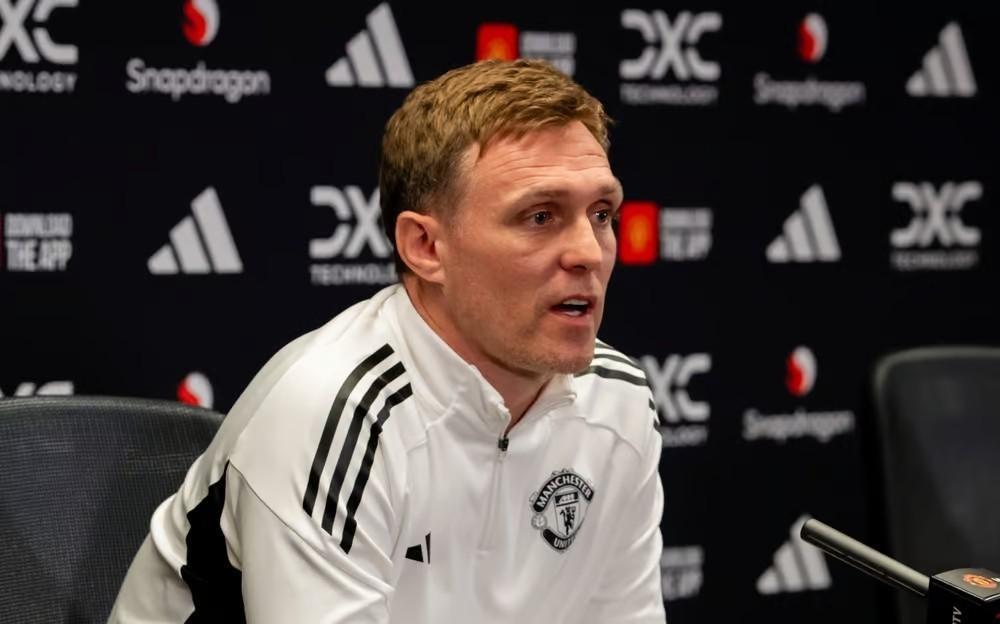 弗莱彻：上任之前我和爵爷聊过不能指望旧将们嘴下留情