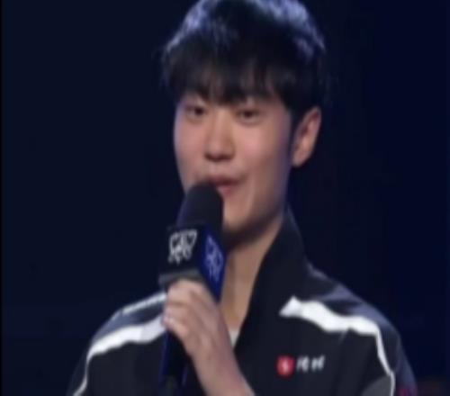 Ming赛后短采Knight：希望抽到T1推荐Faker喝豆汁