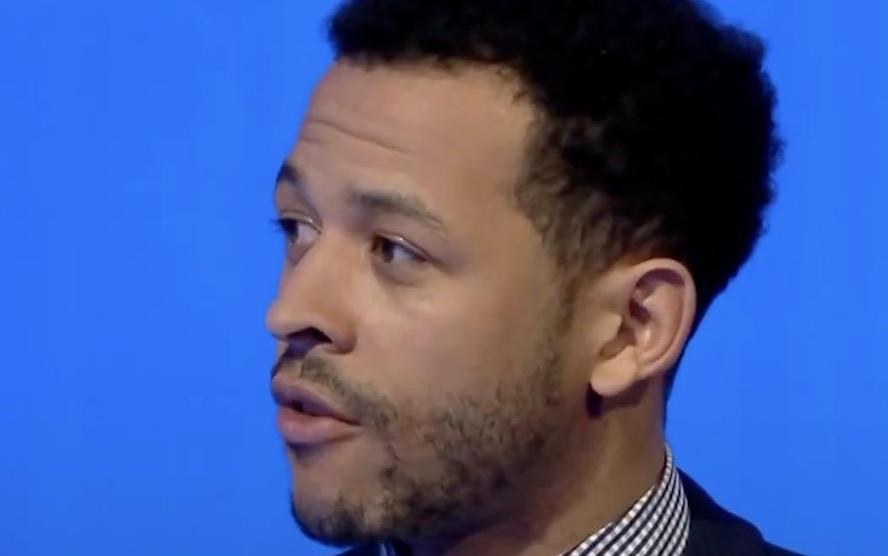 罗塞尼尔此前谈切尔西频繁换帅：这种做法会制造不稳定和压力