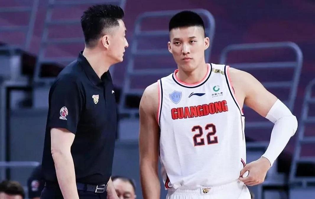 前广东冠军中锋加盟吉林，张峻豪西丁