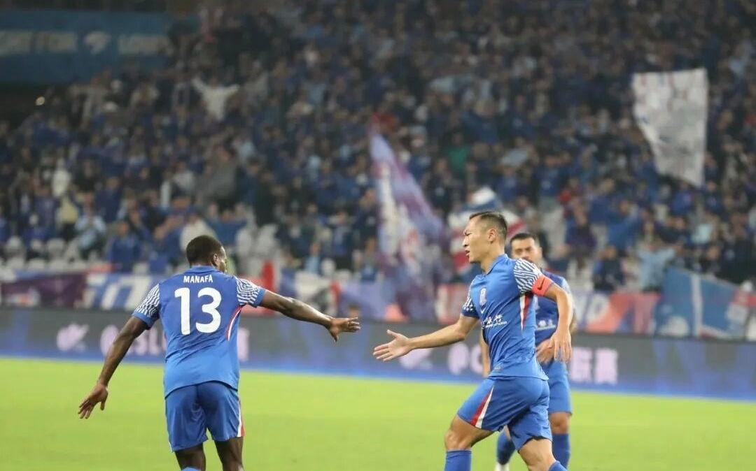 中超第28轮,上海申花22大连英博