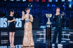 余霜：“S15某一瞬间很像S7，回忆涌入脑海，2025LPL故事结束了”