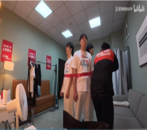 金主是会整活的！BLG赞助商转转更新视频将BLG选手打包寄走并为LPL加油