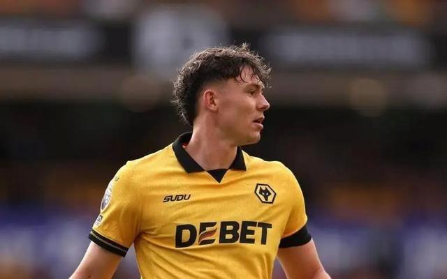 DO：利兹联已向狼队询问尤尔根拉森情况，目前尚未正式报价