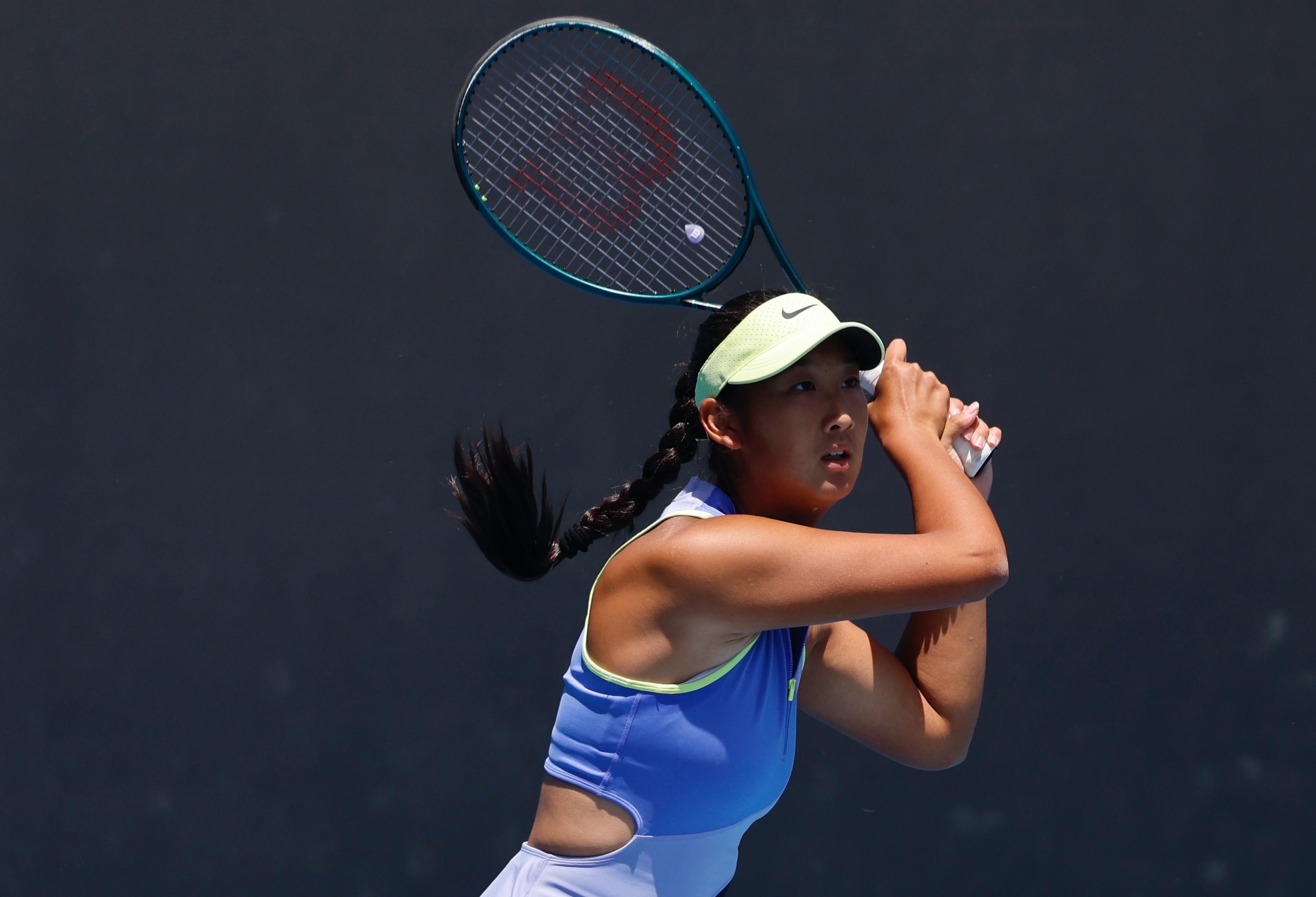 21逆转进八强！中国女网17岁1米80小花蜕变：追赶郑钦文王欣瑜