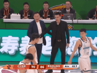 CBA辽宁7086青岛吞2连败威尔斯空砍33分