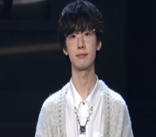 管泽元看Baolan完美抽签：我们中国有自己的蜻蜓队长！