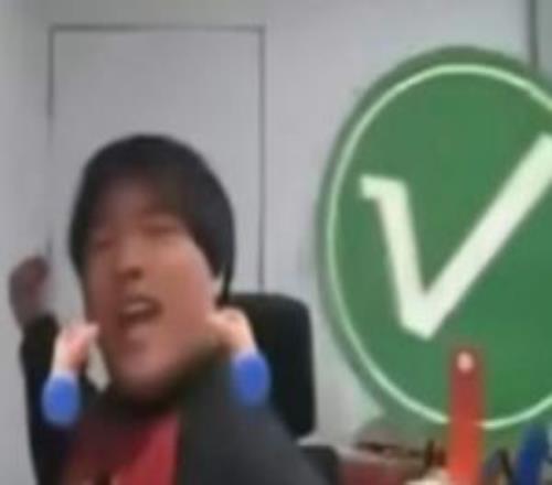 天壤之别BLG粉丝祝好绿毛离队一切顺利Bigwei离队喜大普奔多吃一碗饭