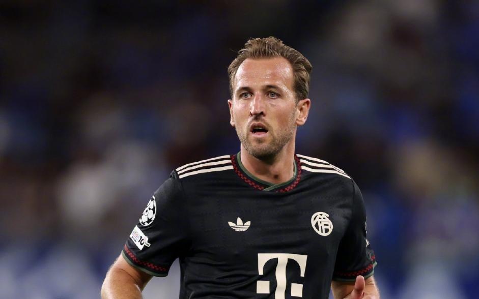 凯恩14战造25球,拜仁41逆转科隆,14连胜超AC米兰独享历史第一