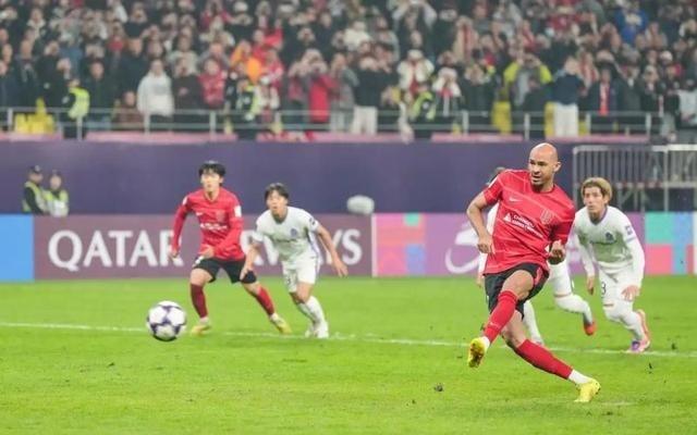 亚冠精英联赛成都蓉城主场战平广岛