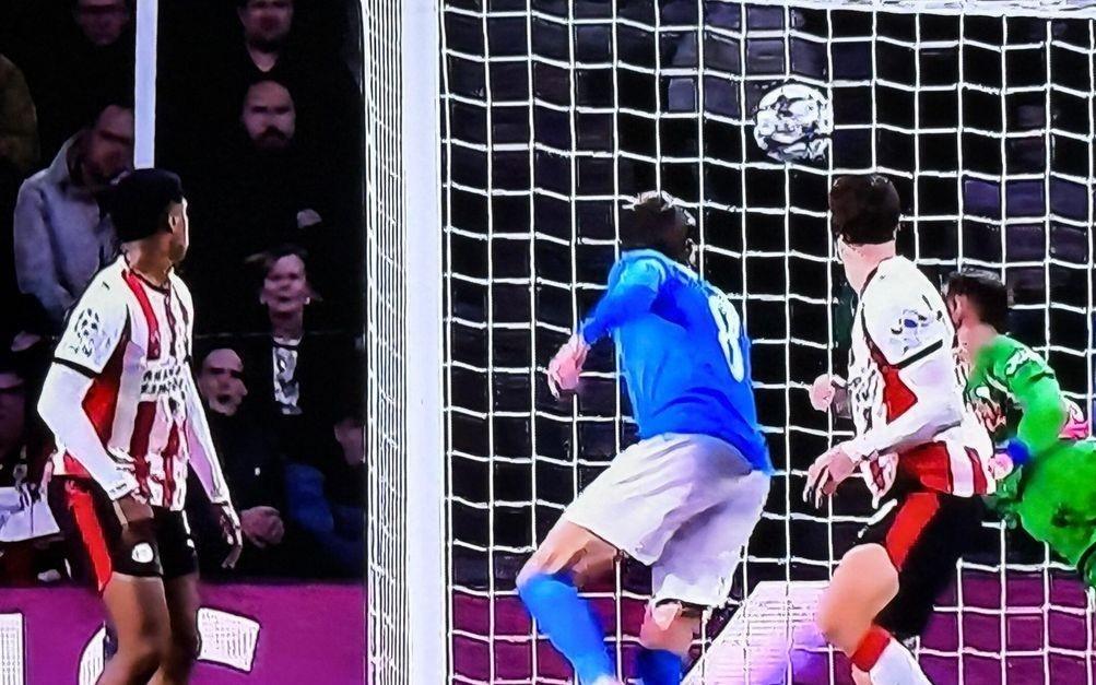 上赛季至今麦克托米奈各项赛事5次头球破门,同期意甲中场第1