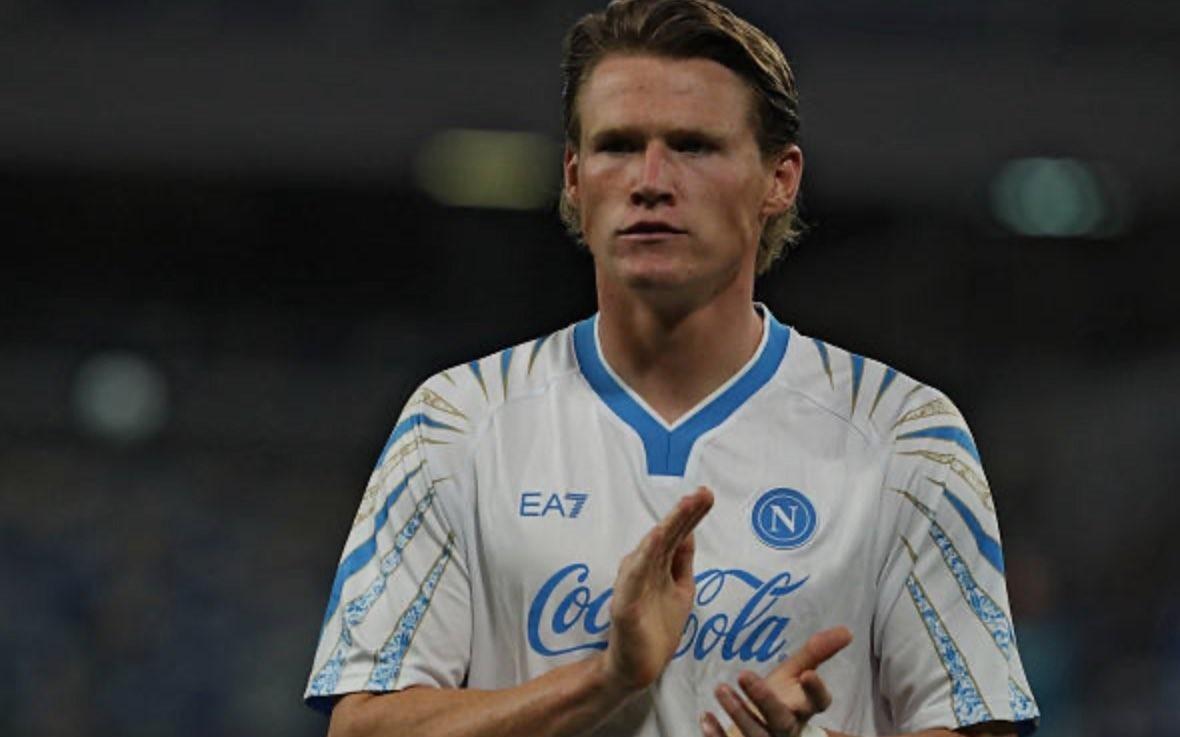 镜报：麦克托米奈上赛季意甲收官战亲