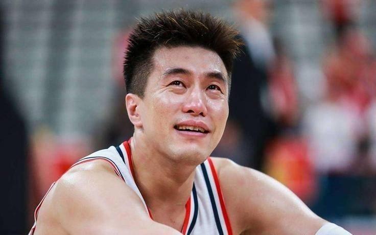 CBA再次掀起伤病狂潮，影响季后赛格局，本赛季上海队要双冠