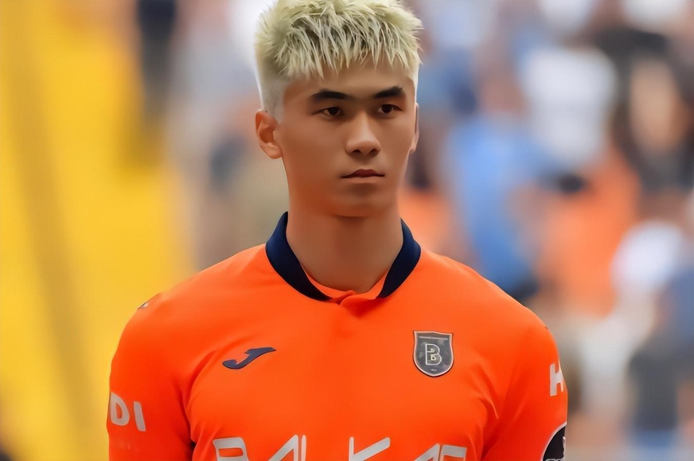 津门虎夏窗补强中卫势在必行球迷推