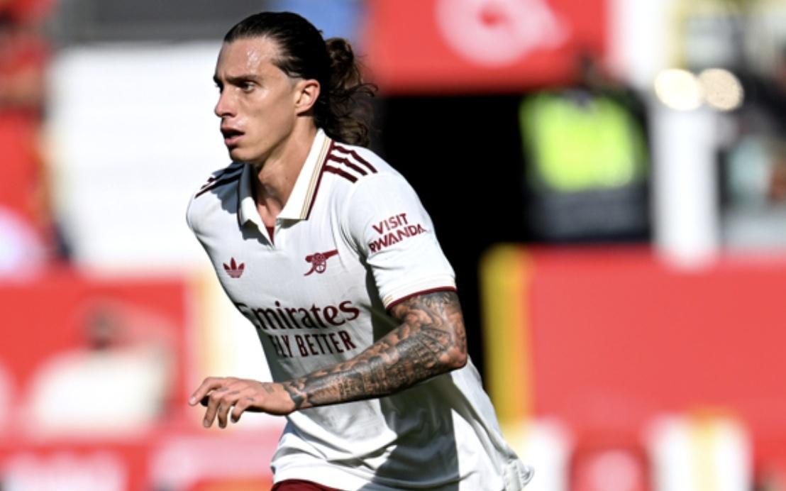 战曼联一击制胜！官方：卡拉菲奥里荣膺