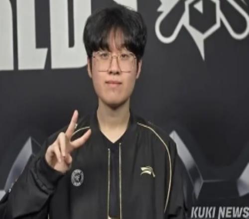 Zeus：T1会顺利晋级，LPL的野辅擅长布局会重点警惕