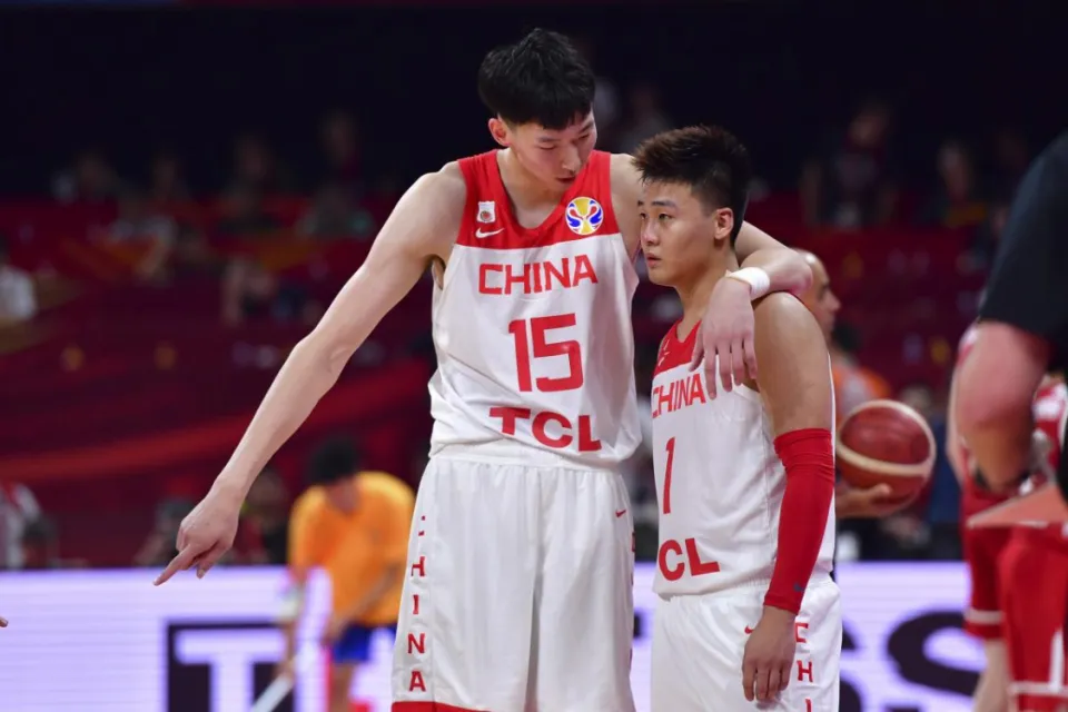 CBA2年前一笔交易,至今夏7方全是赢家,球迷:可以写入教科书了